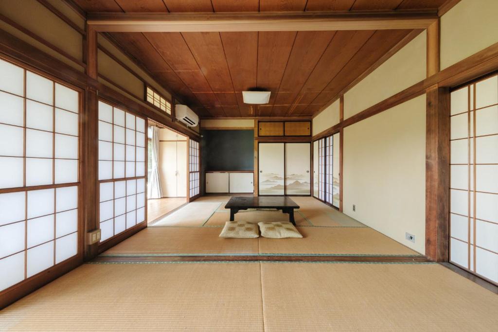 Kitakata House | つばき荘