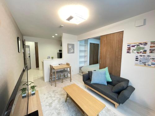 Chitose Apartment | イーエフ千歳駅