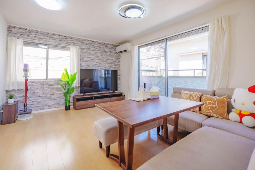 Nishikoiwa Villa | 三吉 House秋葉原15分 スカイツリー22分 上野22分 東京駅25分 ディズニー25分 雷門25分 新宿29分