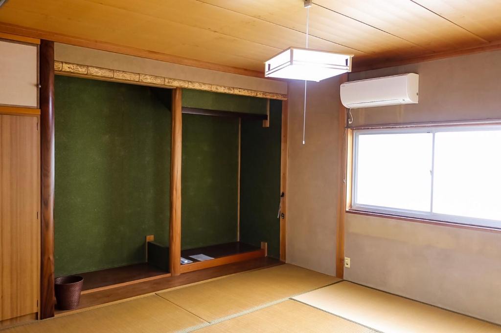 Maniwa Hostel | 北房まちの駅 AZAE ドリトミー azae