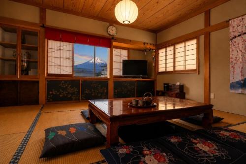 Fujiyoshida Apartment | 富士と宿と Fuji to Yado to