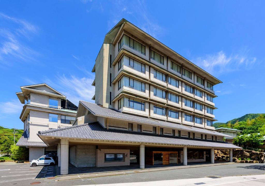 Kawatana Onsen Hotel | 川棚グランドホテルお多福