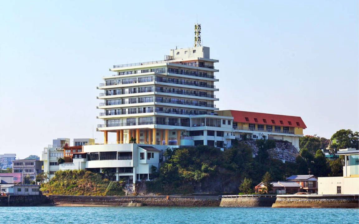 Shimabara Hotel | 121 m² Hotel ∙ 8 guests