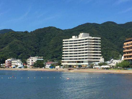 Toi Hotel | 139 m² Hotel ∙ 6 bedrooms ∙ 12 guests