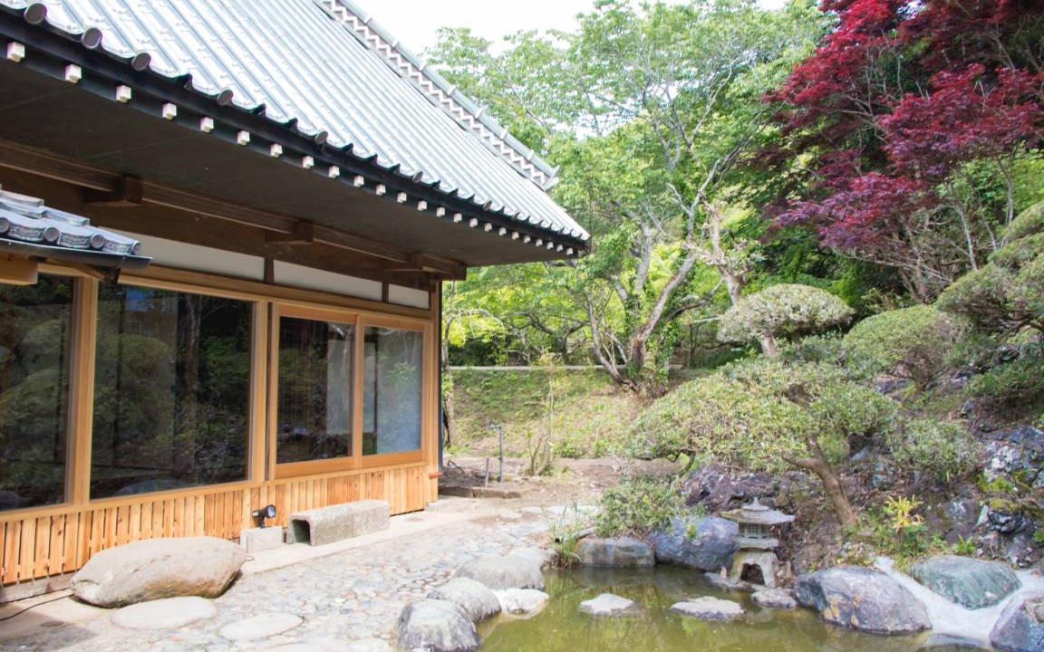 Otaki House | 150 m² House ∙ 3 bedrooms ∙ 15 guests