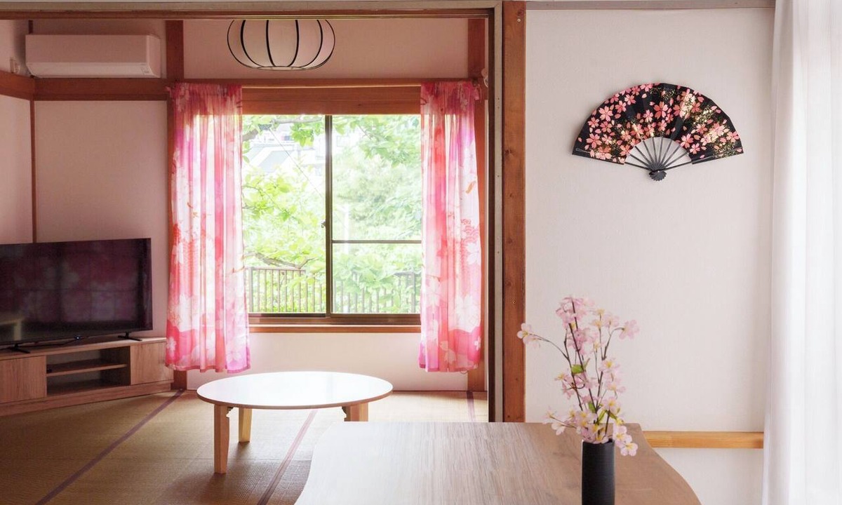 Itabashi House | 4DK Detached House for Rent 6 minutes from Ikebu/Banqiao District Tokyo