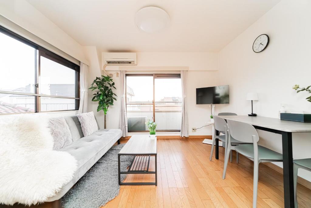 Nakano Apartment | Accommodates up to 7 guests Enjoy a relaxing family getaway