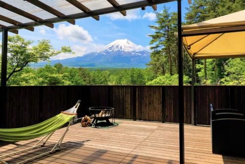 Fujiyoshida Hotel | Altitude -アルティチュード-939 富士山の麓グランピング