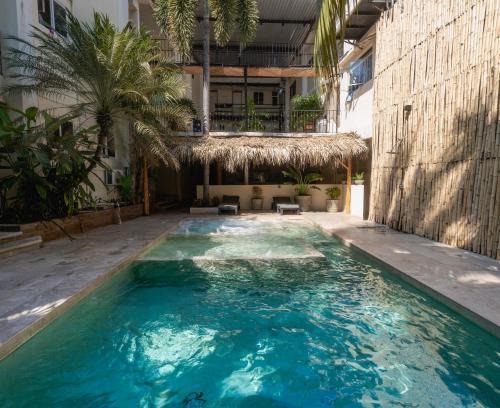 Playa Diamante Hotel | Ashly Boulevard