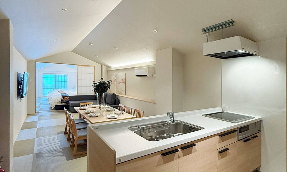 Hatsukaichi Apartment | bHotel Miyajima Omotesando 31