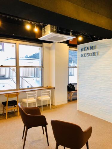 Atami Hostel | bnb+Atami Resort