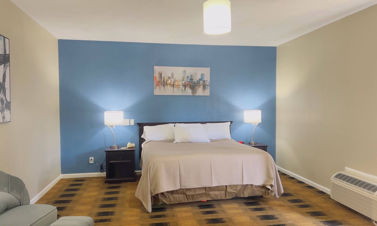 Dillard Hotel | Budgetel Inn & Suites