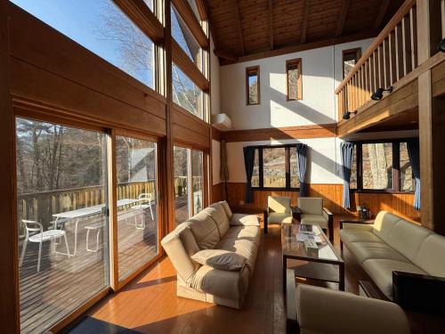 Fujikawaguchiko House | Cabin B vacation house rental Mt Fuji View 3 min lake Saiko 5min drive Lake Kawaguchi