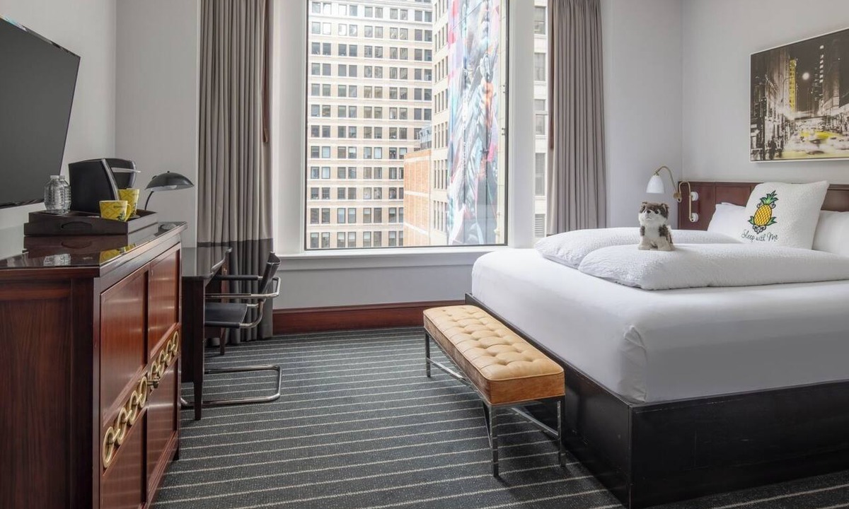 Downtown Chicago Hotel | Delightful Room w/Whimsical Decor & Modern Amenities Near Magnificent Mile