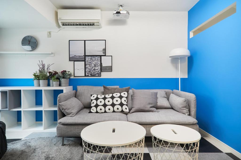 Okubo Villa | Designer's Villa in Shinjuku-ku Shin-Okubo sta 6 min walk F