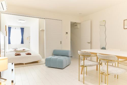 Shirokane Apartment | Greenhills Shirokane by Tranova