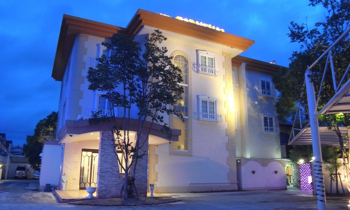 Himeji Hotel | HOTEL CARNEVAL - Adults Only