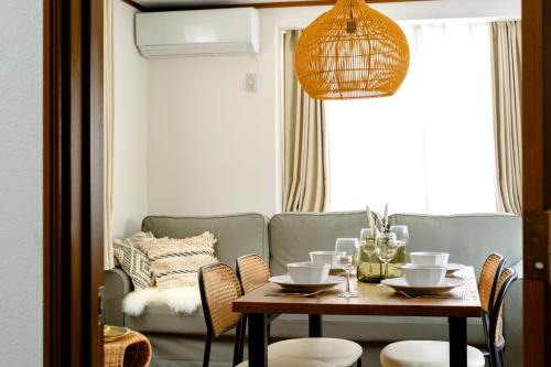Musashino Apartment | Kichijoji Urban Retreat - 2F Boutique House - Steps to Inokashira Park & Ghibli Museum アキサポステイ吉祥寺