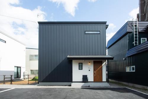 Hakodate Villa | Kuro