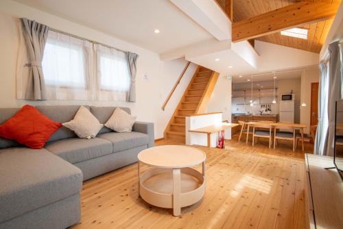 Urayasu Villa | Muku House Urayasu