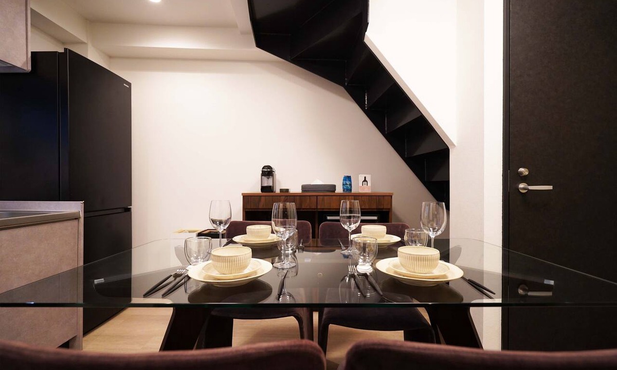 Hiroo Apartment | Penthouse 1-bedroom flat in Hiroo Shibuya
