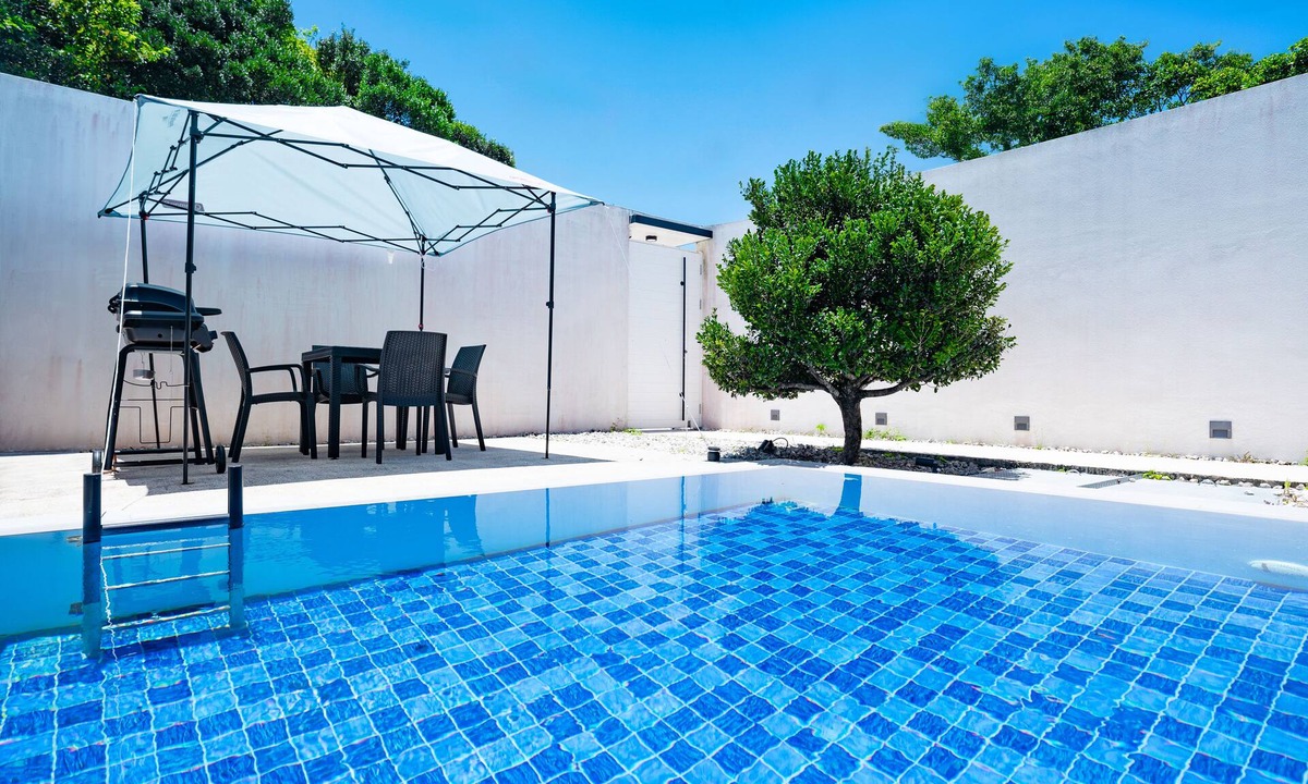 Motobu Villa | Secret Villas by Relapool