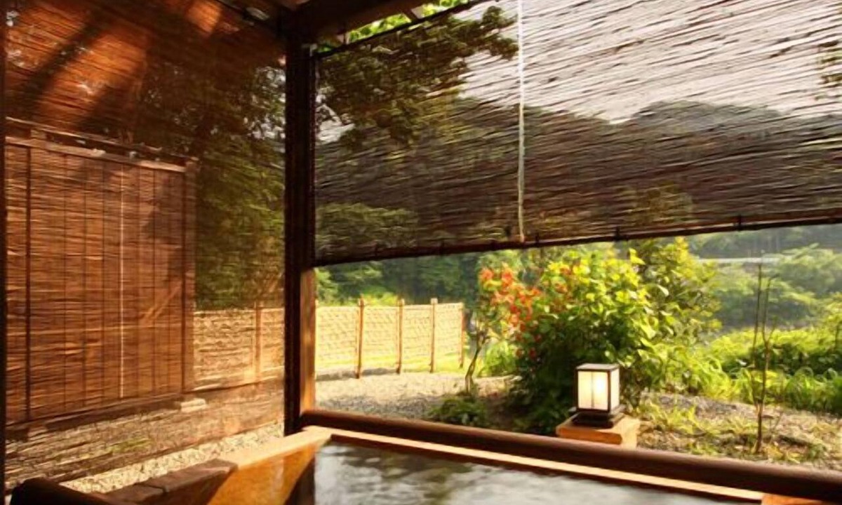 Takanosu Onsen Hotel | Shikinosato Kikuya