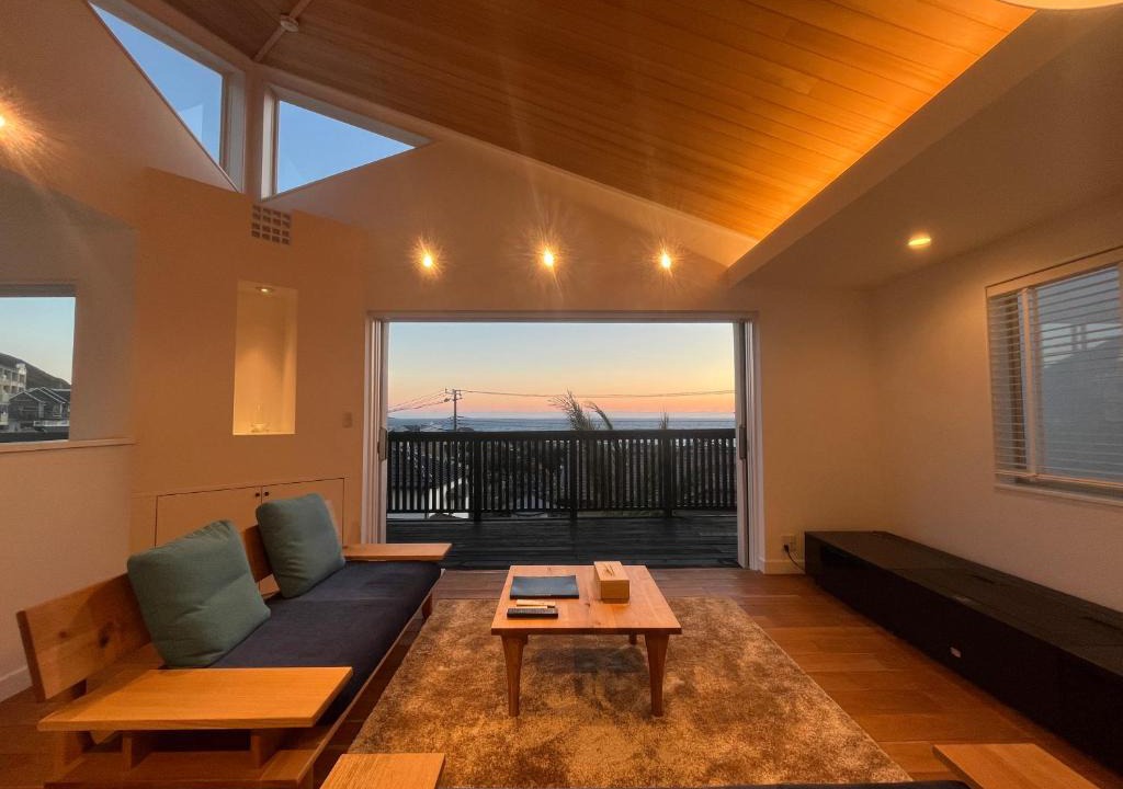 Yokosuka Apartment | Smile House Akiya
