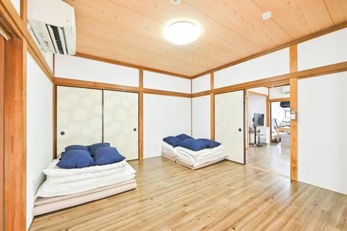 Narita Apartment | Spacious 2BR Apartment Max 10 Near Narita Airport & Temple 3 Free Parkings