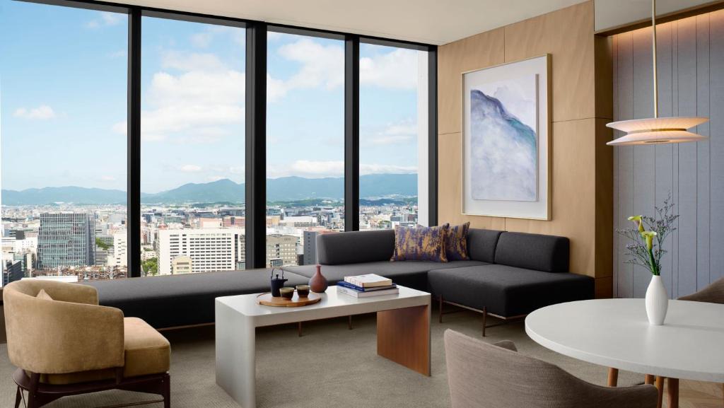 Chuo-ku Hotel | The Ritz-Carlton Fukuoka