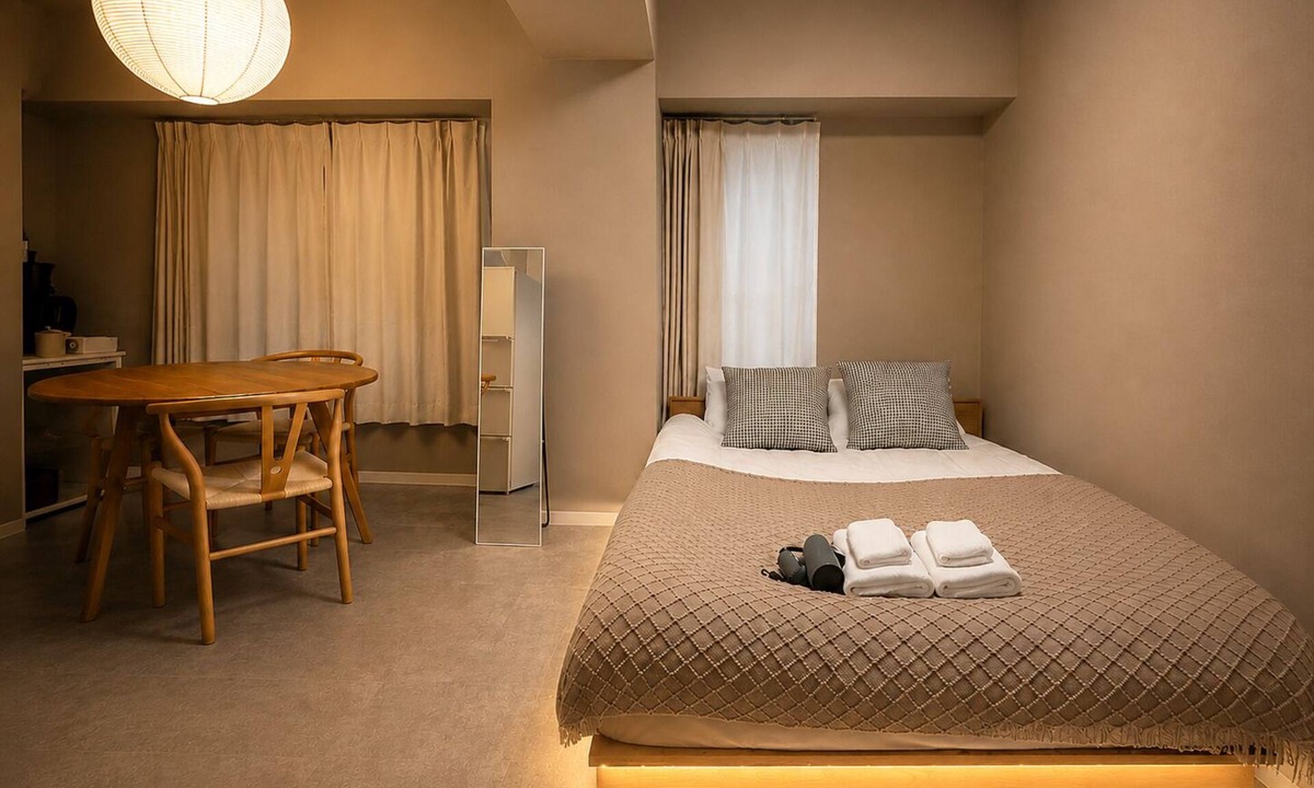 Shinjuku Apartment | Tokyo Remote Work Base