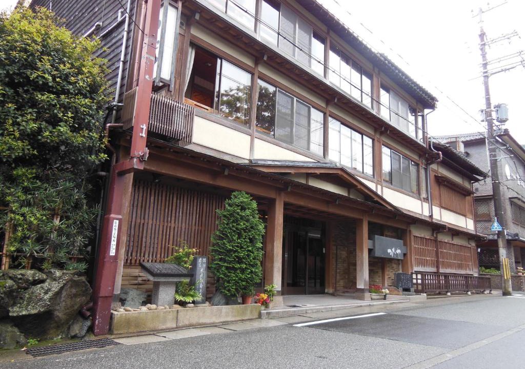 Kinosaki Onsen Hotel | Tsutaya Ryokan
