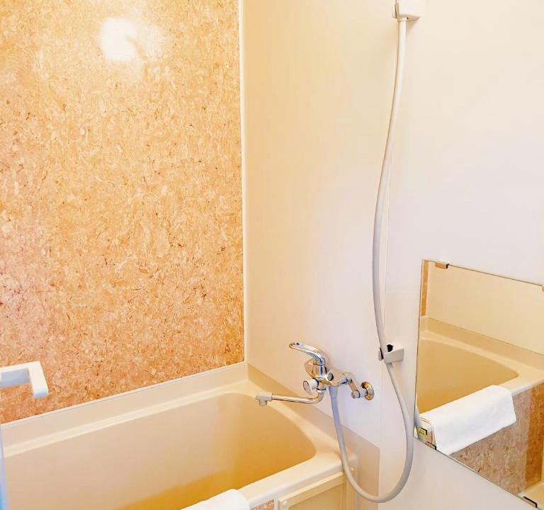 Yushima Apartment | Ueno Tokyo Central Stay Sleeps 4 3 Min to Okachimachi Station Near Ameyoko 10 Min to Ueno Station