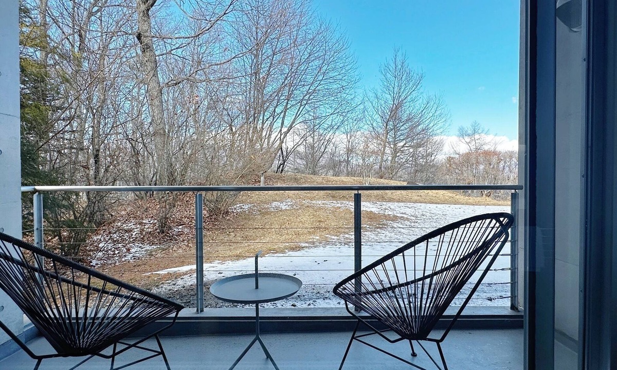Miyota House | Upper floor II /Kitasakugun Nagano