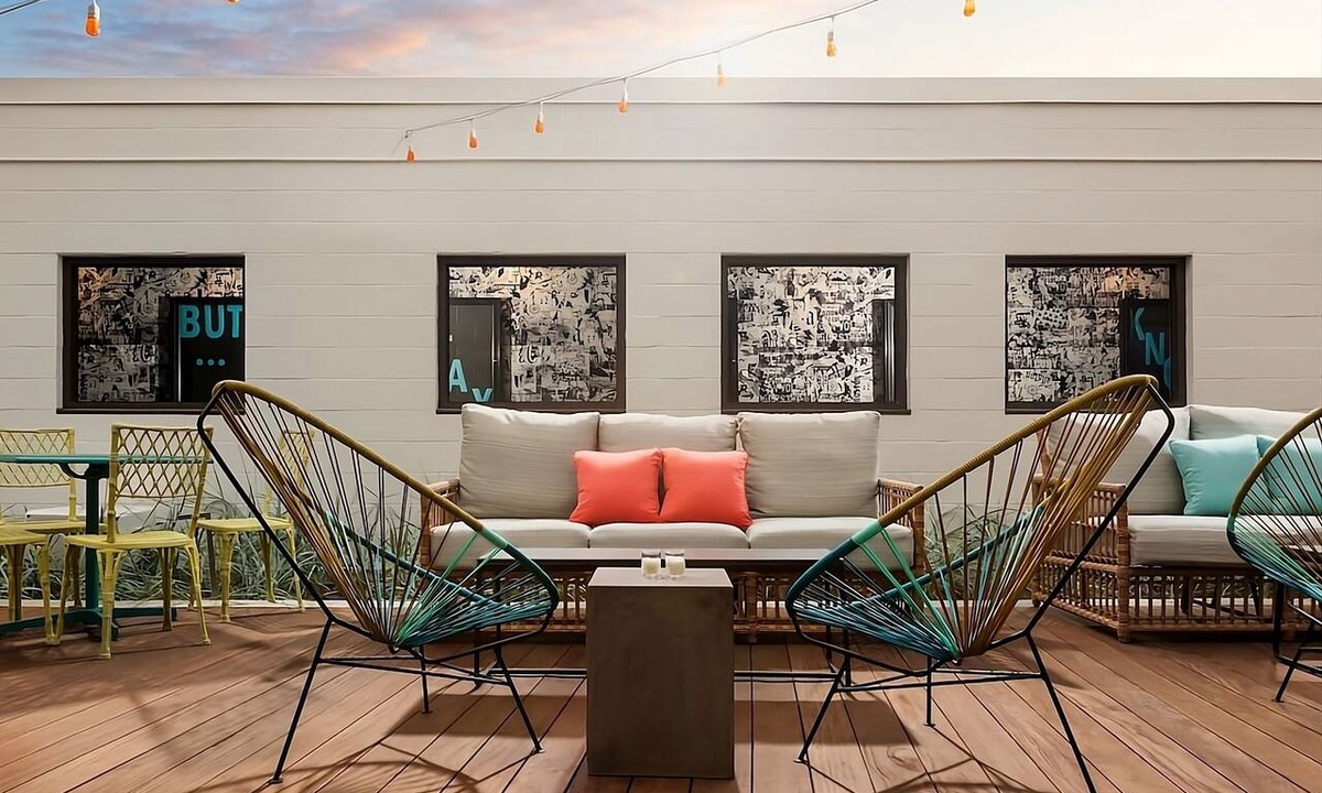 Lower Allston Hotel | You Found It! Parking, Pets Allowed, Short Drive to Museum of Science!