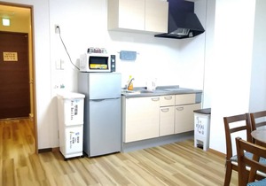 Kaminarimon 1/F 3 bedrooms, 6 beds, 2 to