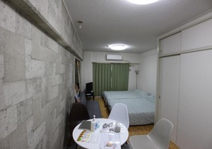 Local Gion 403