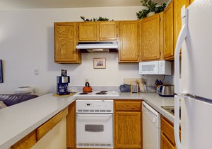 Ski-In, Ski-Out Condo at Sierra Del Sol with Sauna & Views, Walk to Village in Taos Ski Valley