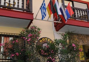 Welcome To Hotel ,,petunia,, In Neos-marmaras,xalkidiki ,greece,in Para18dise in Neos Marmaras