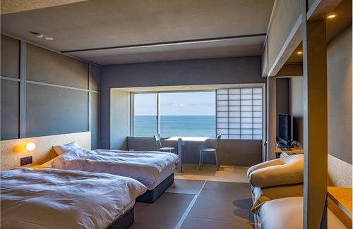 Yunohama Onsen Hotel | 103 m² Hotel ∙ 5 guests