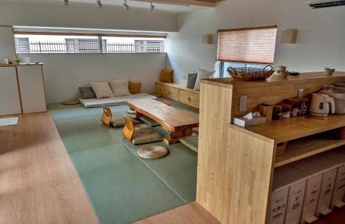 Taketomi-jima Taketomi-cho Bed & Breakfast | 12 m² Bed and breakfast ∙ 3 guests