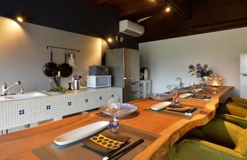 Otaki House | 150 m² House ∙ 3 bedrooms ∙ 15 guests