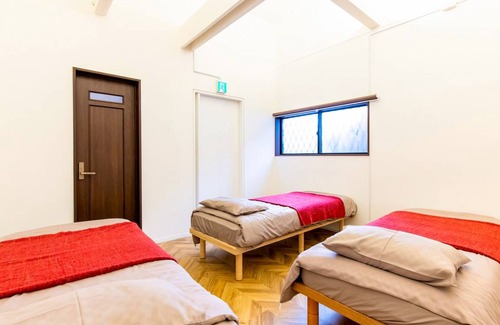 Katsuura House | 200 m² House ∙ 4 bedrooms ∙ 15 guests