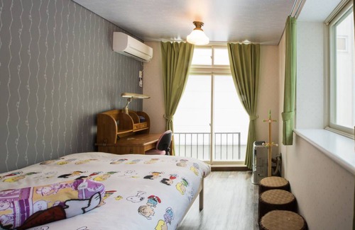 Nishi House | 200 m² House ∙ 6 bedrooms ∙ 15 guests