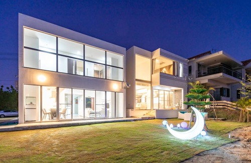 Maeganeku Apartment | 200 m² Serviced apartment ∙ 3 bedrooms ∙ 10 guests