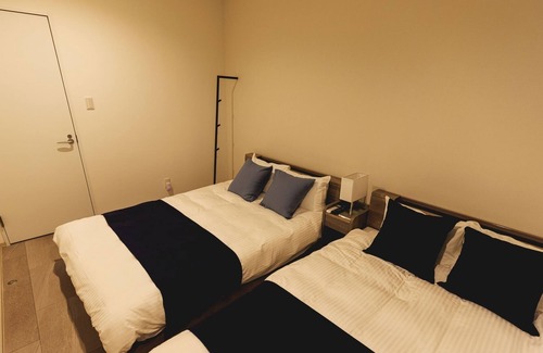 Miyakojima House | 30 seconds walk to the beach Newly built villa E / Miyakojima Okinawa