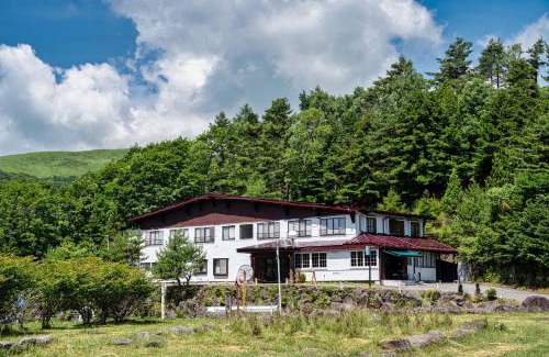 Shirakabako Hostel | Hütte Jil Shirakabako at 1,400m