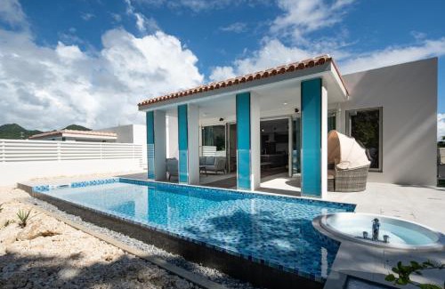 Motobu Villa | pool villa Sanrriott Okinawa Motobu