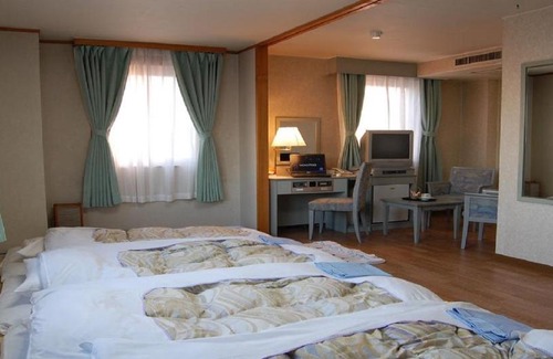 Shimizu Ward Hotel | Seagrande Shimizu Station Hotel / Vacation STAY 8211