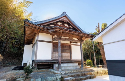 Tsushima House | Temple Hotel Kokushoji